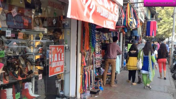 Lokhandwala Market a Best Places For Street Shopping In Mumbai
