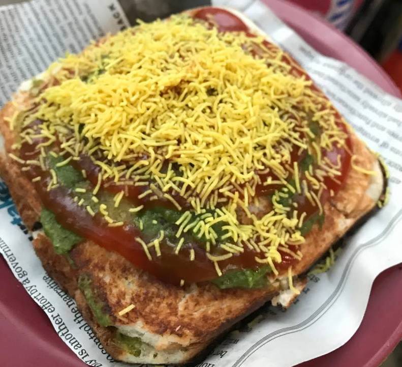 masala sandwich - Famous Street Food of Mumbai