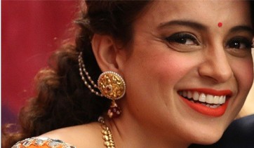 Traditional Indian earrings - BALI