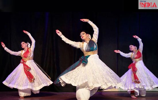 What is Kathak Dance? Kathak Dance History,Costume & Instruments