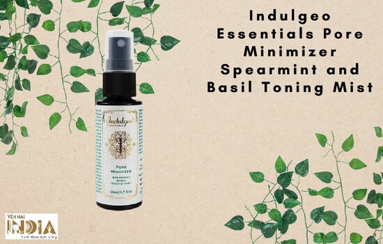 Indulgeo Essentials Pore Minimizer Spearmint and Basil Toning Mist