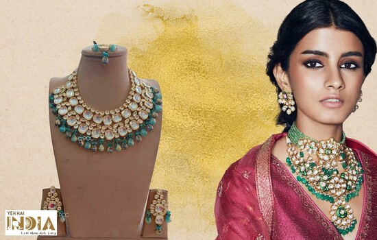 Buy Ayushi Kundan Necklace Set | Tarinika